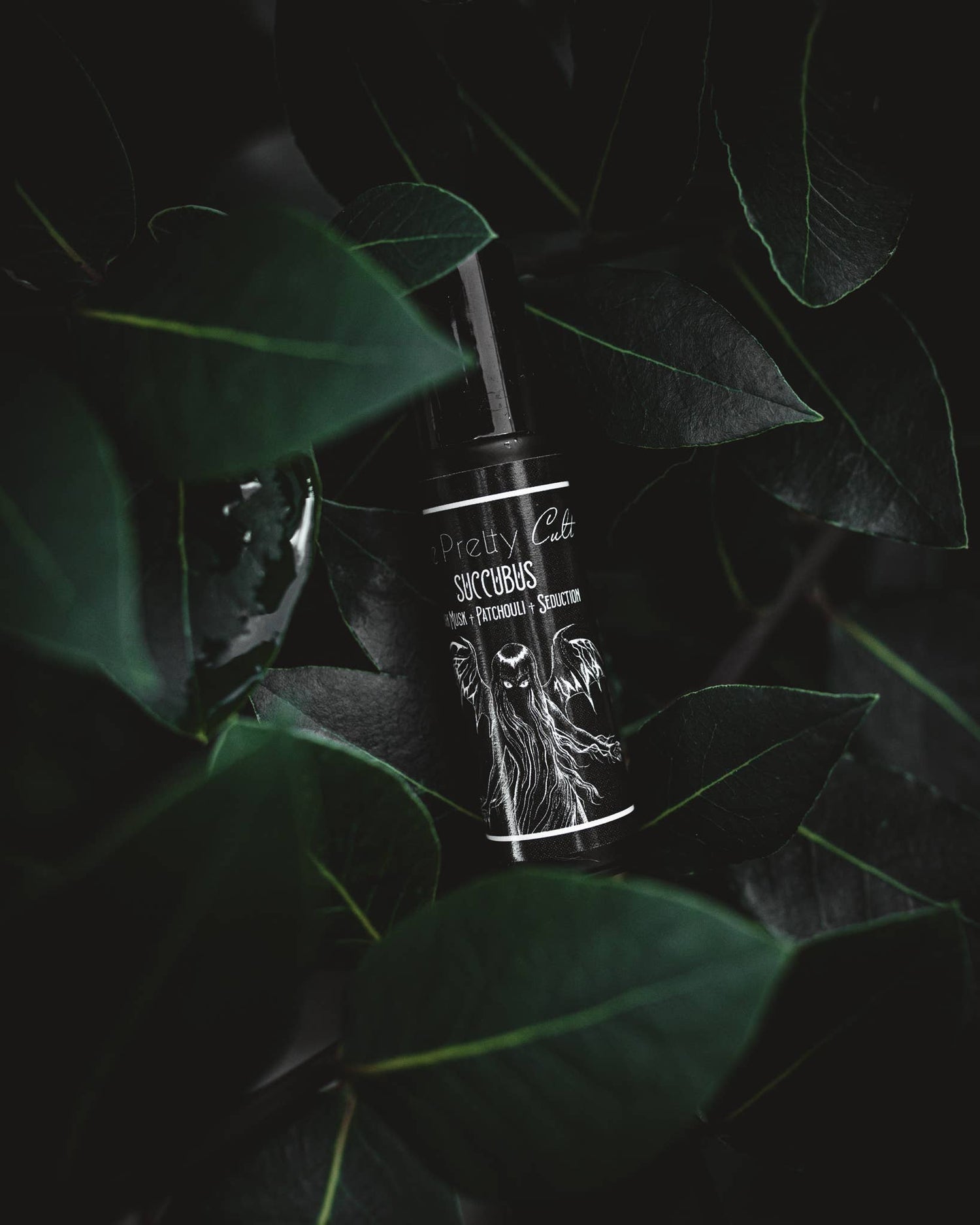 THE PRETTY CULT Succubus Perfume Oil
