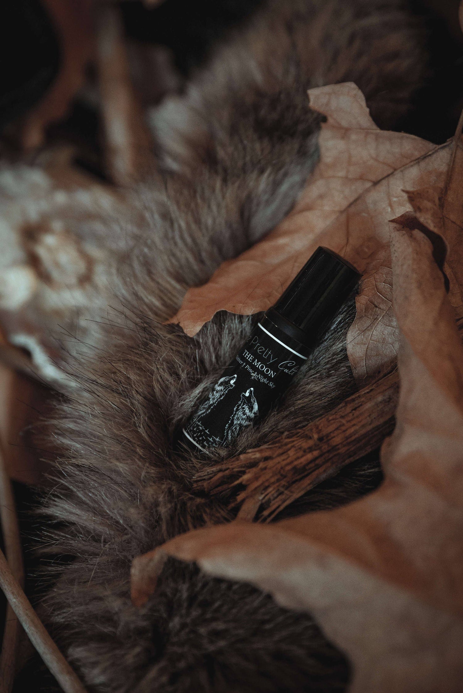 THE PRETTY CULT The Moon Perfume Oil
