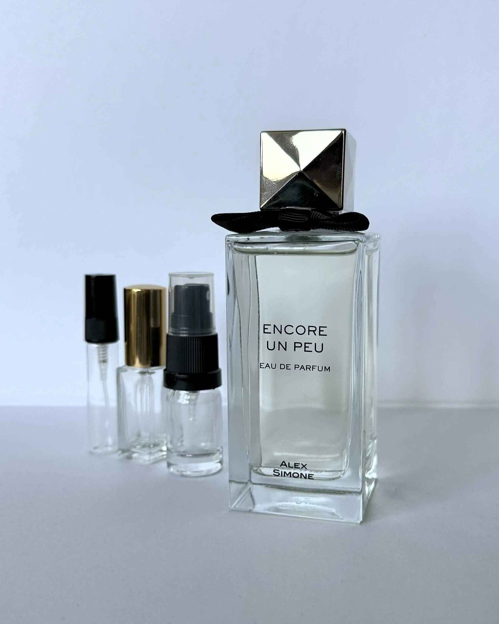 ALEX SIMONE Encore Un Peu