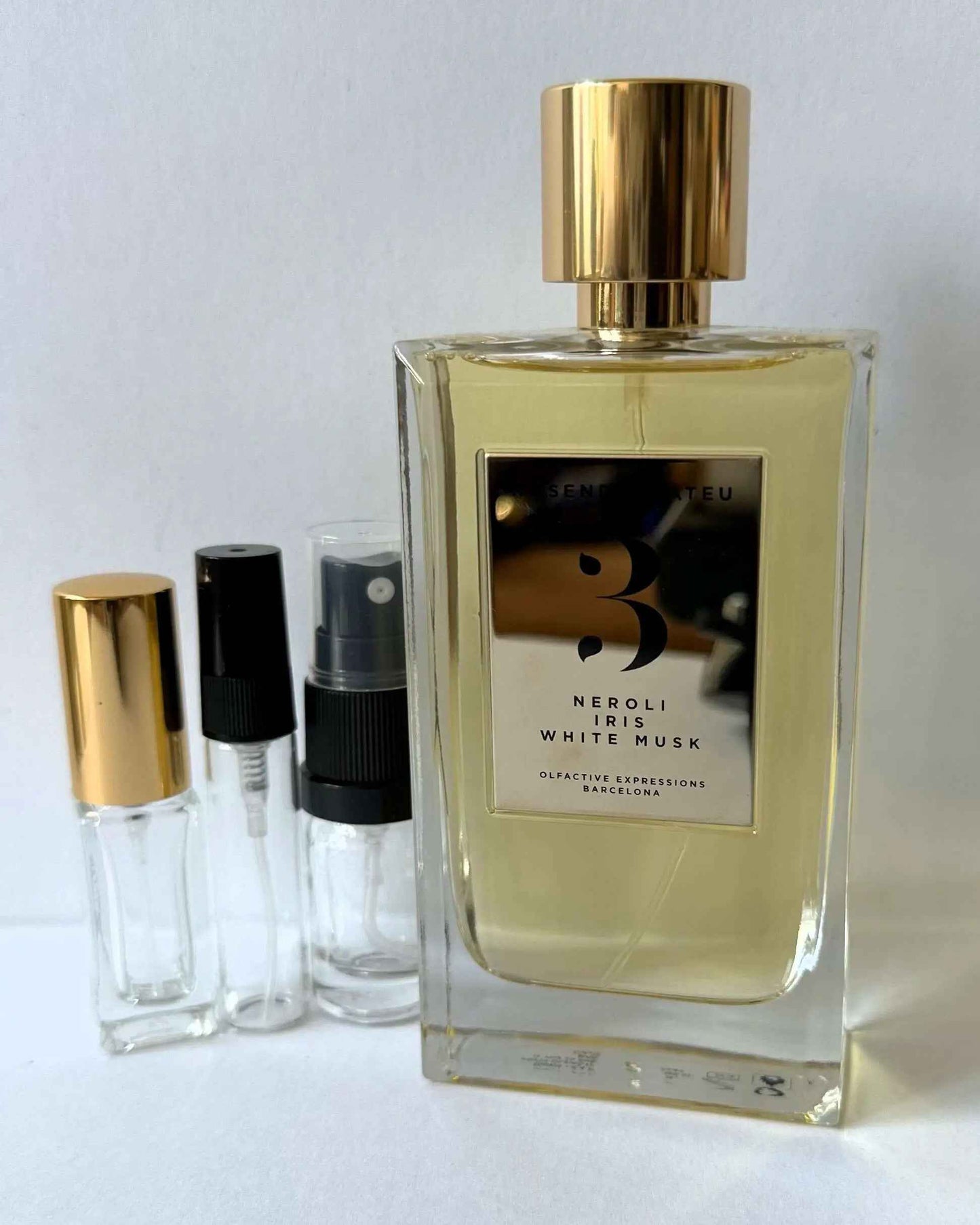 ROSENDO MATEU – No. 3 Neroli · Iris · White Musc