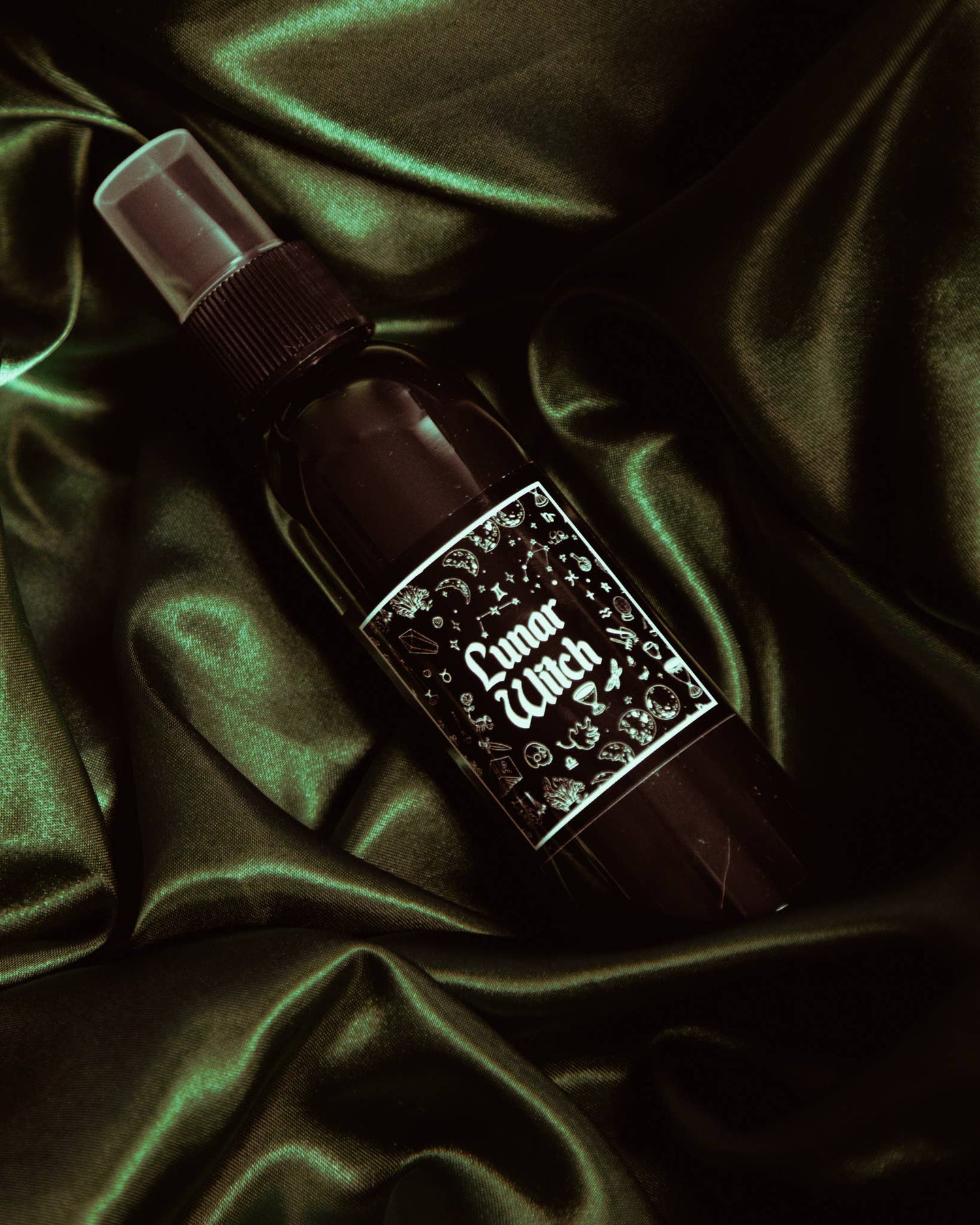 THE PRETTY CULT Lunar Witch Room &amp; Linen Spray Parfume