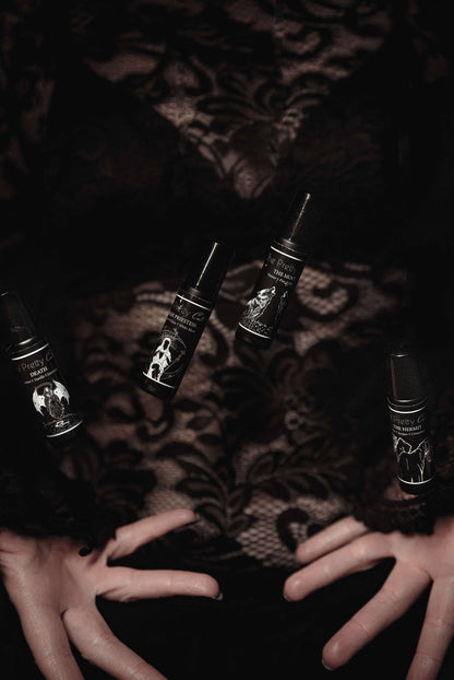 THE PRETTY CULT The Moon Perfume Oil