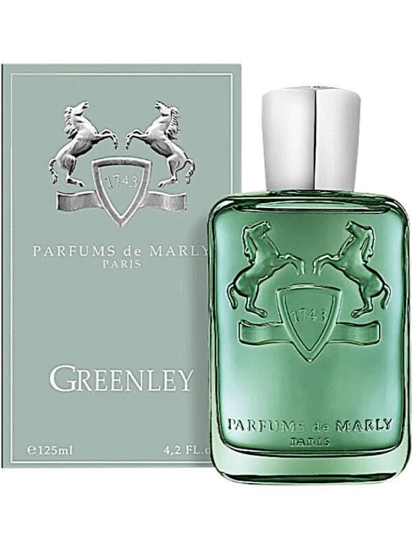 Zielony flakon perfum Greenley 125 ml z pudełkiem, motyw dwóch koni, elegancka prezentacja.